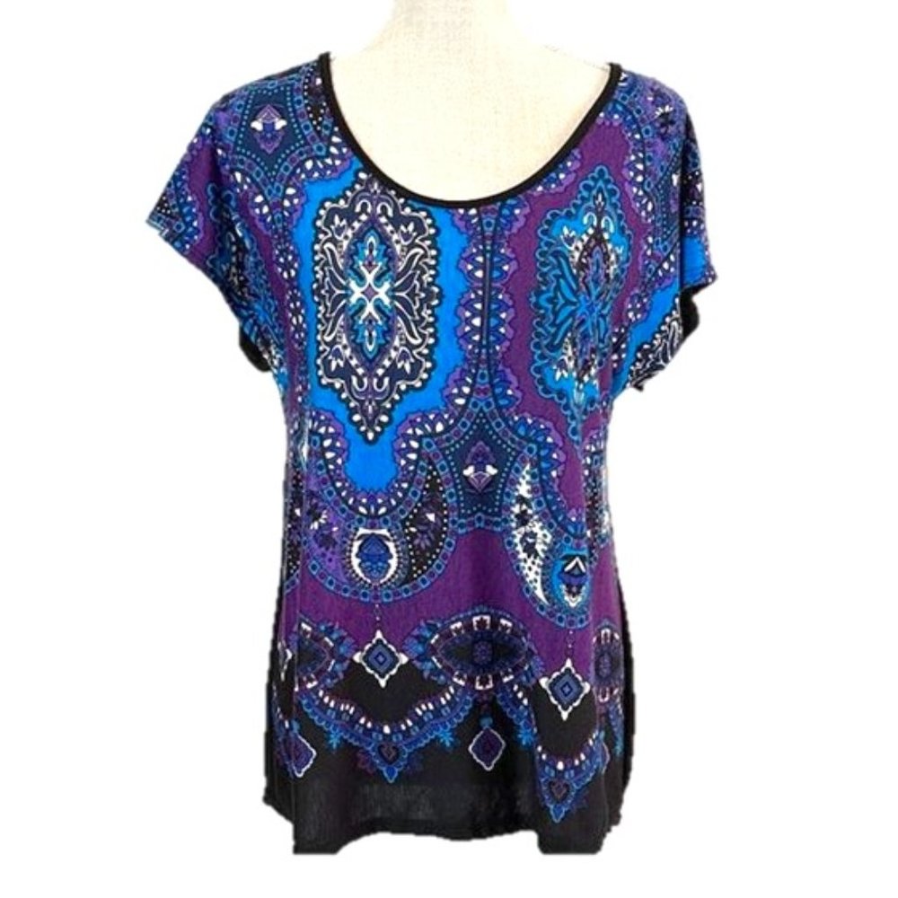 CELESTE Two Tone Lightweight Top - M